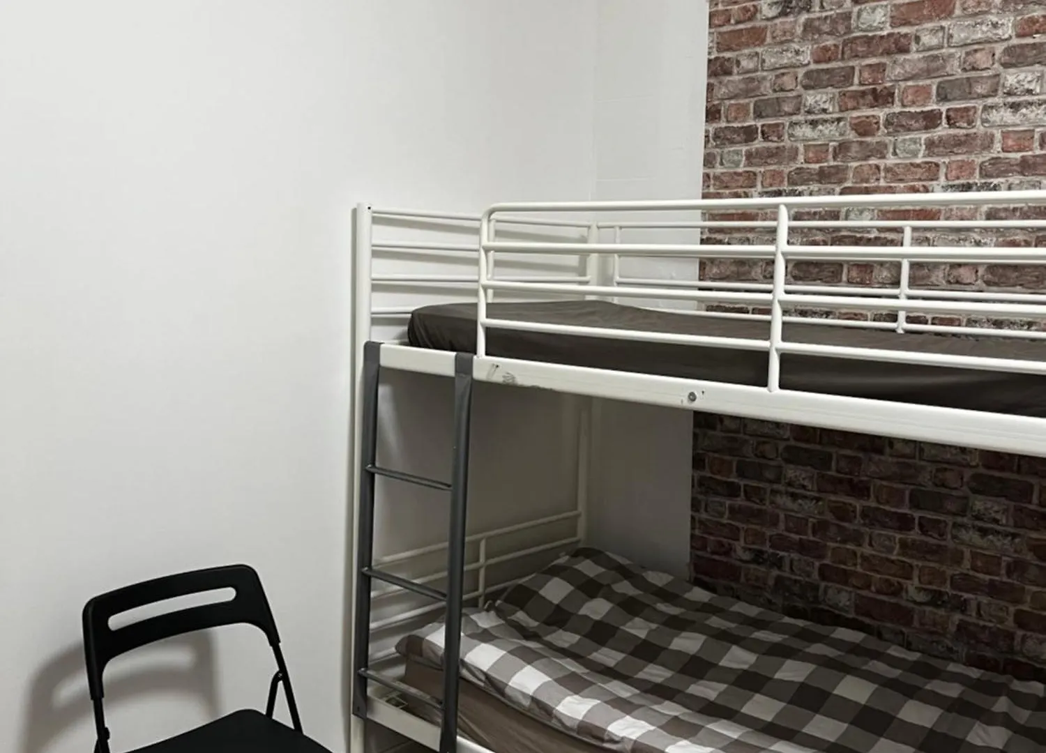Chez Mia Paris Hostel 0*,