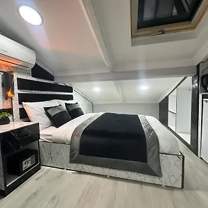 Taksim Larissa Aparthotel Istanboel
