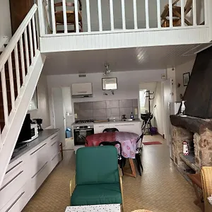 https://studio-les-mouettes.inbrittany.com