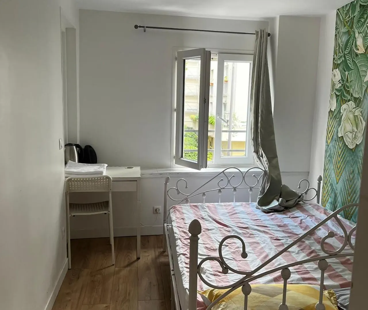 Chez Mia Paris Hostel 0*,